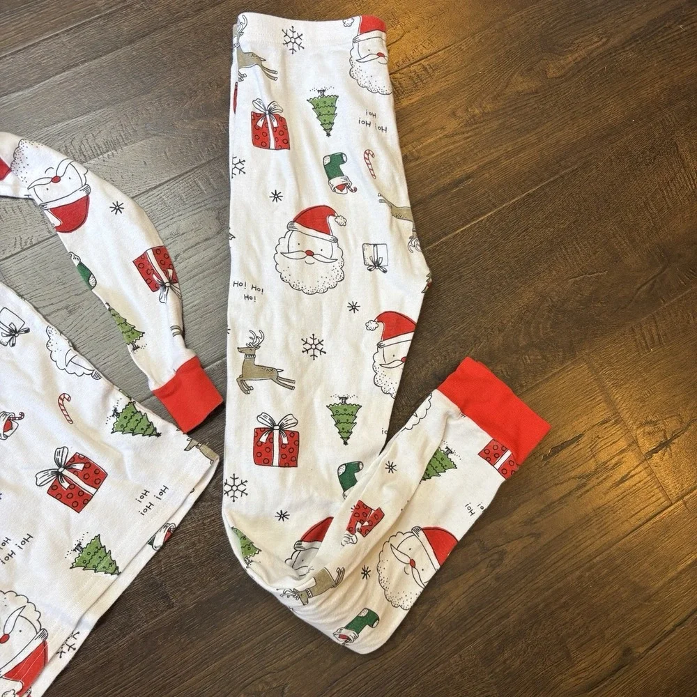 Boys CHRISTMAS PAJAMAS size 10 CARTERS Snug Fit 2PC SLEEPWEAR cute Santa Holiday